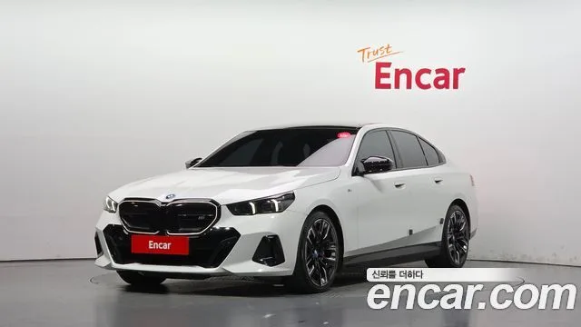 2024 BMW i5