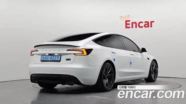 2026 Tesla Model 3