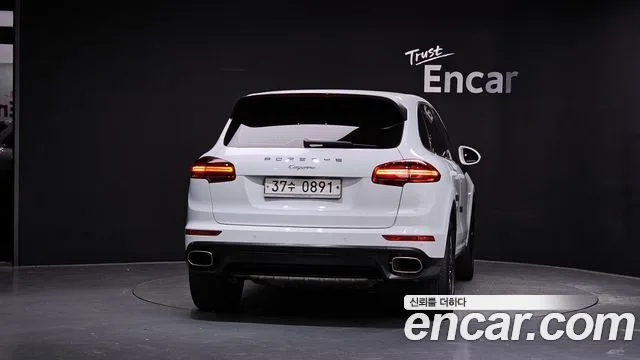 2016 Porsche Cayenne, foto 4