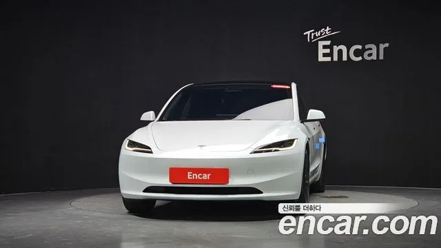 2024 Tesla Model 3, foto 2