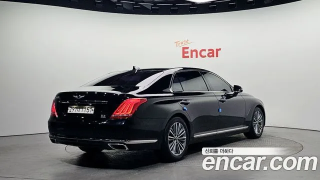 2016 Genesis EQ900, foto 2
