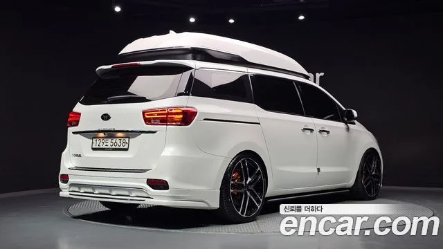 2020 Kia Carnival