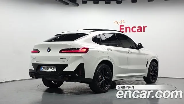 2025 BMW X4