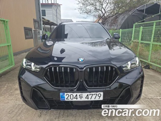 2026 BMW X6
