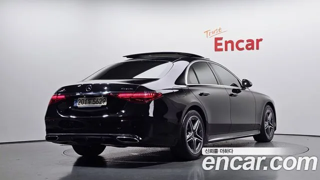 2022 Mercedes-Benz S-Class