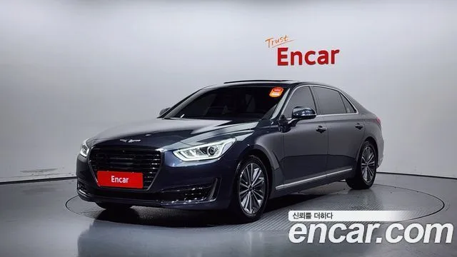 2016 Genesis EQ900