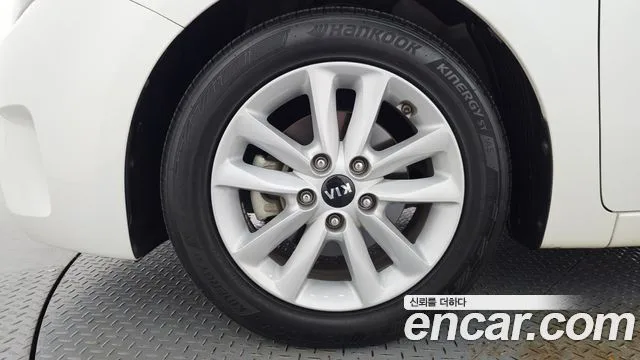 2016 Kia K3, foto 4