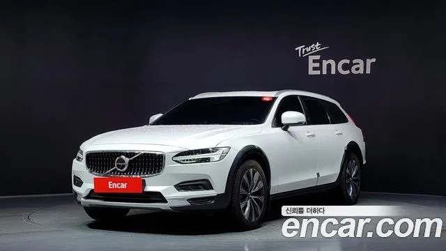 2021 Volvo V90