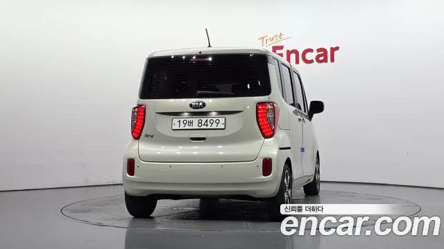2016 Kia Ray, foto 4