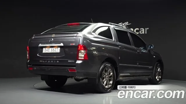 2016 KG Mobility Korando, foto 2