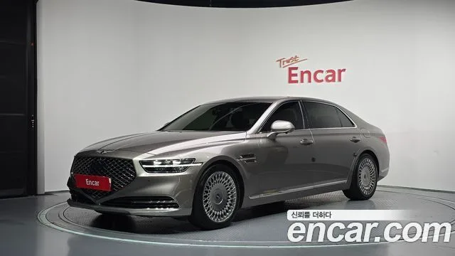 2019 Genesis G90