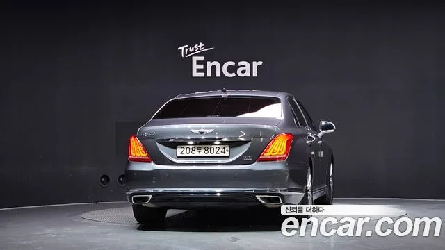 2016 Genesis EQ900, foto 4