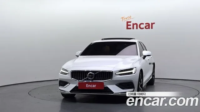 2021 Volvo S60, foto 3