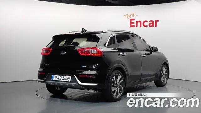 2017 Kia Niro, foto 2