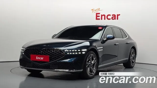2022 Genesis G90