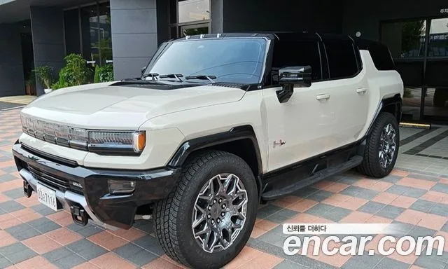 2026 GMC Hummer EV