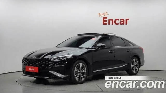 2023 Kia K8
