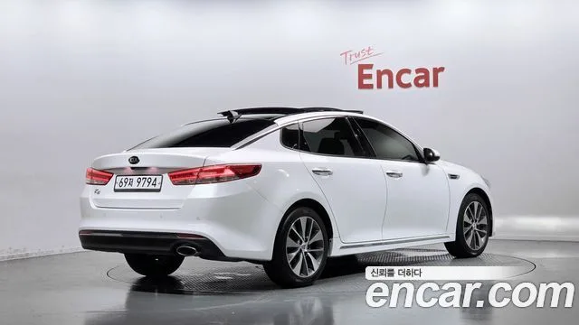 2016 Kia K5, foto 2