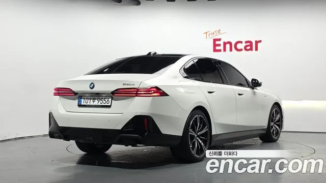 2025 BMW 5-Series