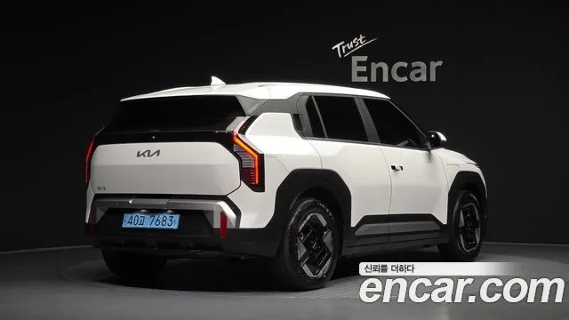 2025 Kia EV3, foto 2