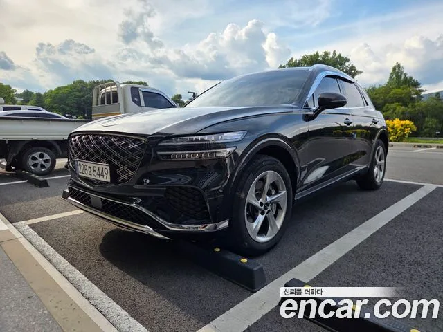 2025 Genesis GV70