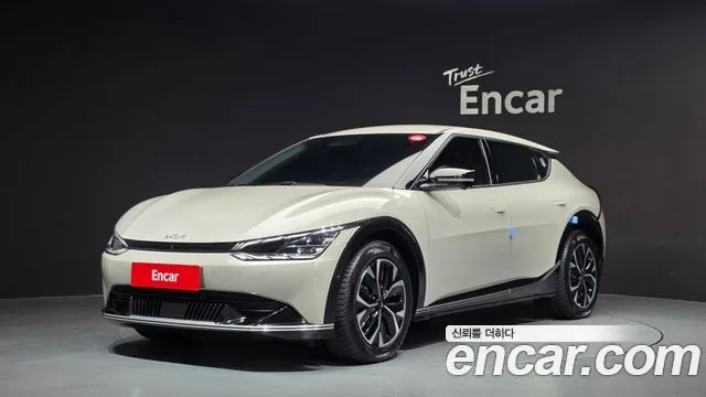 2023 Kia EV6