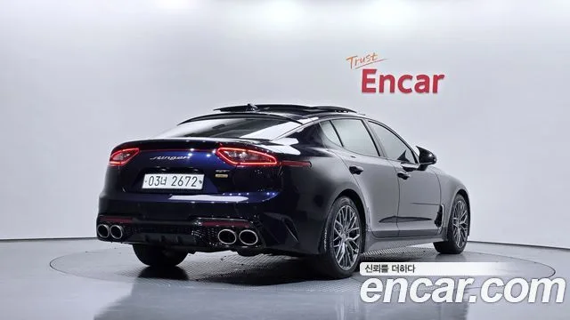2018 Kia Stinger, foto 2