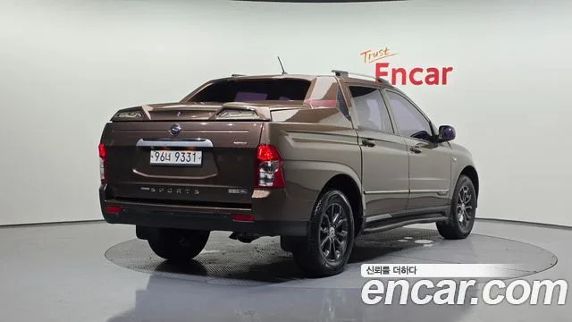 2016 KG Mobility Korando, foto 2