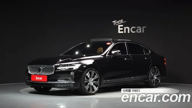 2023 Volvo S90