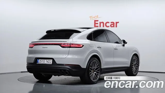 2022 Porsche Cayenne
