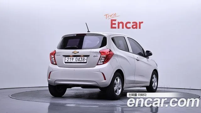 2016 Chevrolet Spark, foto 2