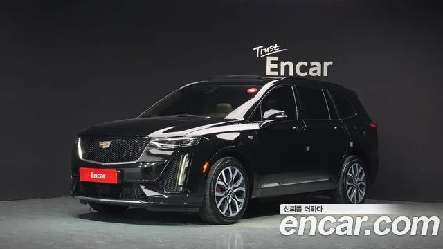 2022 Cadillac XT6