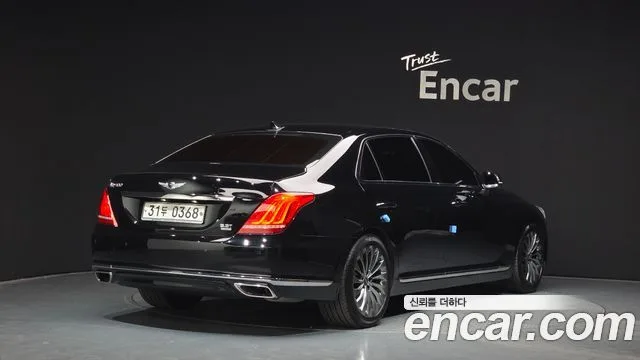 2016 Genesis EQ900, foto 2