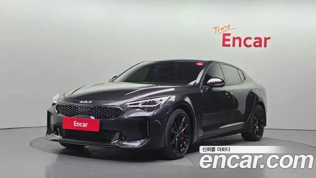 2023 Kia Stinger