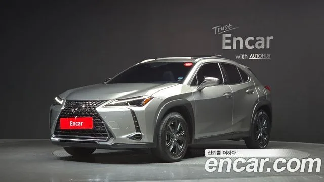 2024 Lexus UX