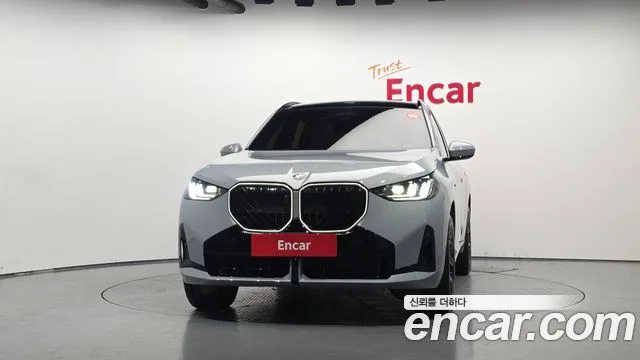 2025 BMW X3, foto 3