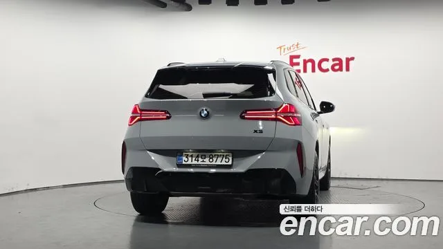 2025 BMW X3, foto 4