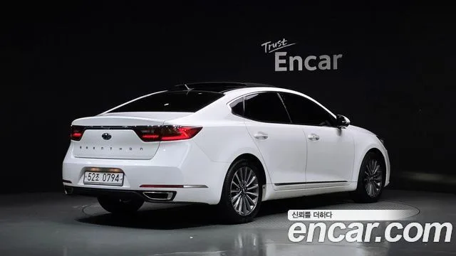 2016 Kia K7, foto 2