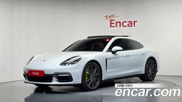 2018 Porsche Panamera