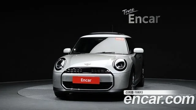 2025 Mini Cooper, foto 2