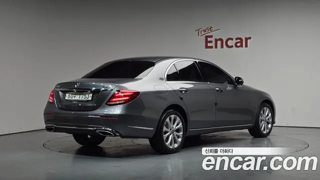 2018 Mercedes-Benz E-Class