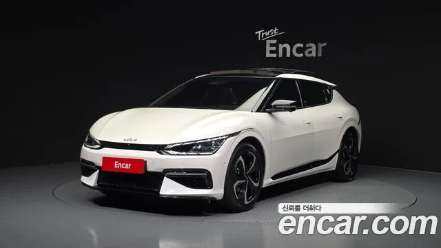 2023 Kia EV6
