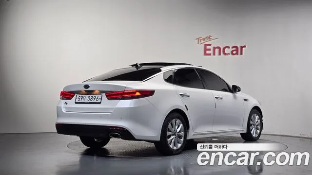 2016 Kia K5, foto 2