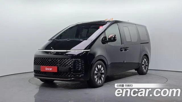 2022 Hyundai Staria
