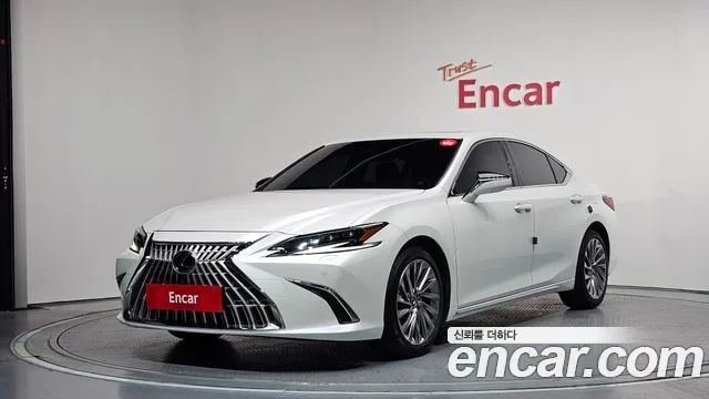 2026 Lexus ES