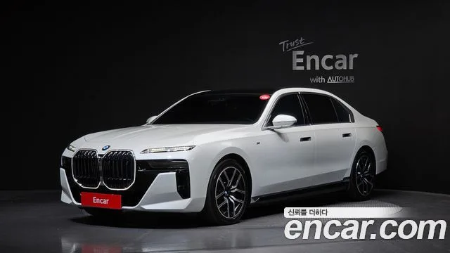 2023 BMW i7