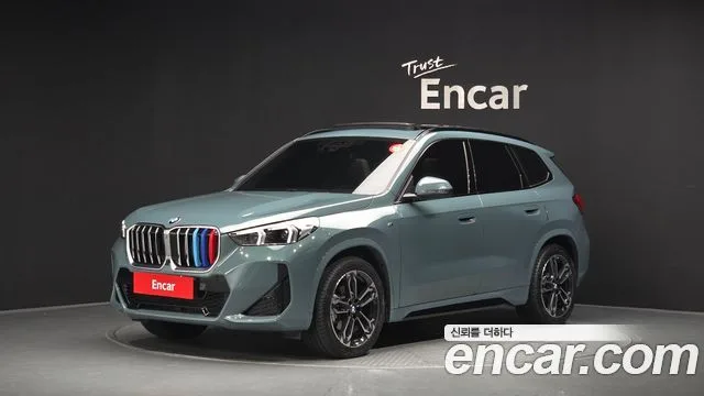 2025 BMW X1