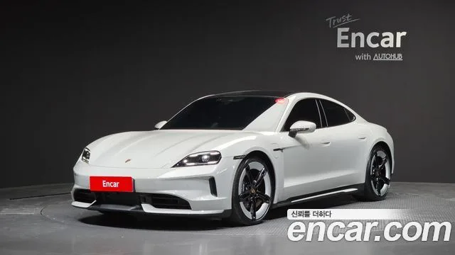 2025 Porsche Taycan