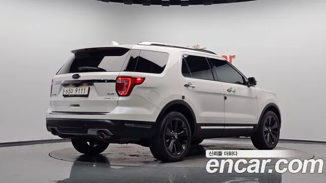 2019 Ford Explorer