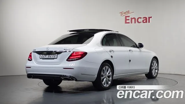 2017 Mercedes-Benz E-Class